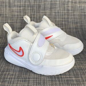 Nike Team Hustle D11 Active Sneakers Shoes Toddler size 10